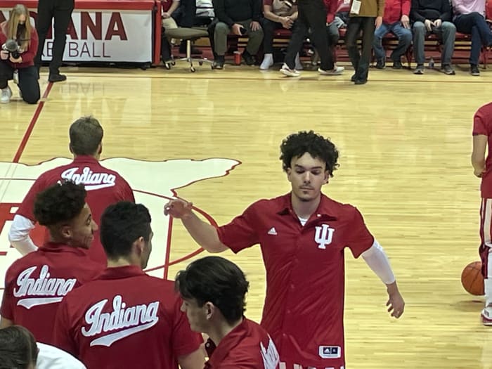 CCE8CB0A-D125-4BE2-B998-9D61D458879A